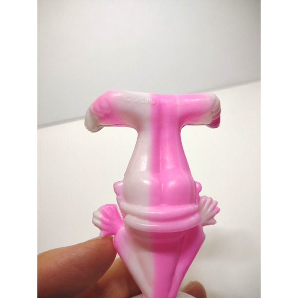 Vintage Plastic Mod Groovy Hippie Doll Blow Mold Christmas Ornament Hong Kong - Picture 8 of 8